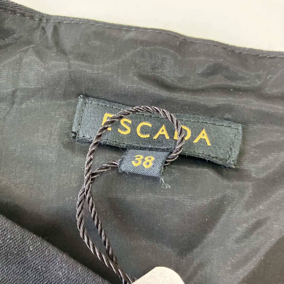  エスカダ レディース 半袖 Vネック M〜L 総柄 唐草 トップス 半袖(Tシャツ) Tシャツ カットソー