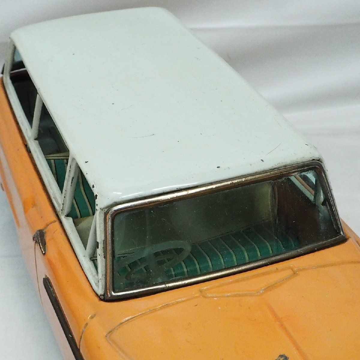 萬代屋【TOYOPET CROWN Masterlineトヨペット クラウン マスターライン薄橙 ミラー欠】ブリキtin toy  car■BANDAI赤箱バンダイ【箱無】0370