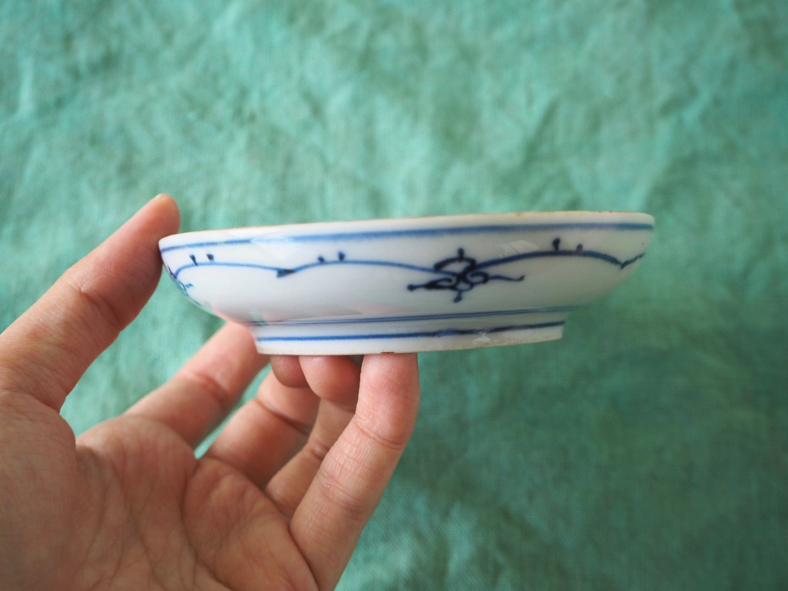 大皿　2枚　骨董品　大聖寺伊万里　古伊万里　伊万里　色絵　金彩　向付　5客 大聖寺伊万里 小皿 2客セット｜色絵金彩 染錦 花格子文 和食器