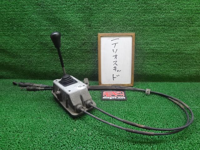 9FH1053 UK4 ダイハツ テリオスキッド J131G/J111G 中期型 ターボ 5連マニュアルシフトノブ+レバー