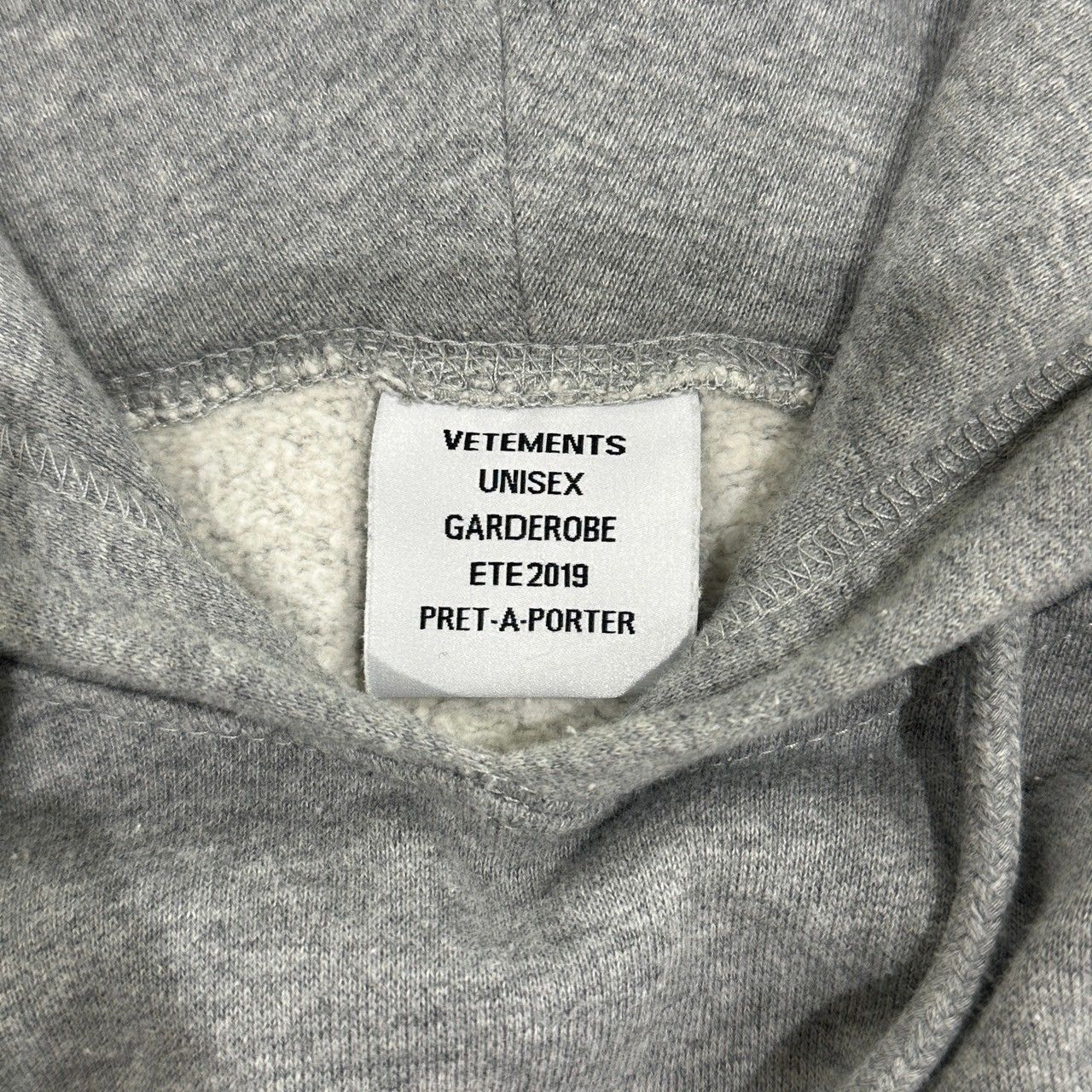 VETEMENTS 19ss パ－カ－ ♪ VETEMENTS ヴェトモン 19SS カートゥーン フーディー