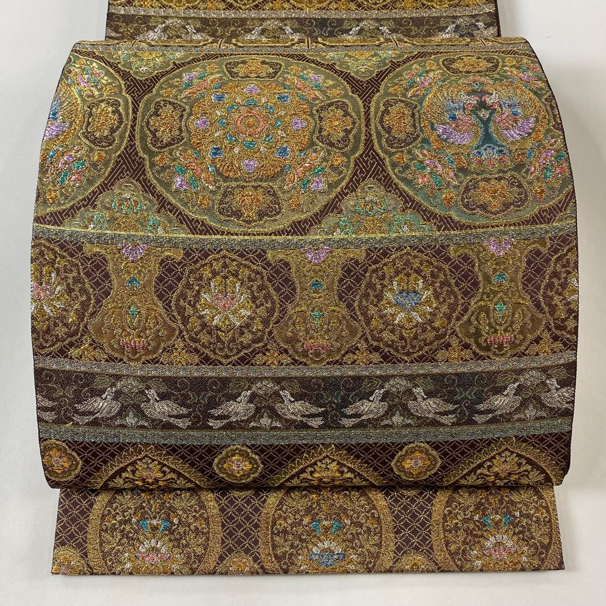 袋帯 美品 秀品 向かい鳥 草花 金銀糸 箔 金色 六通 正絹 【中古】