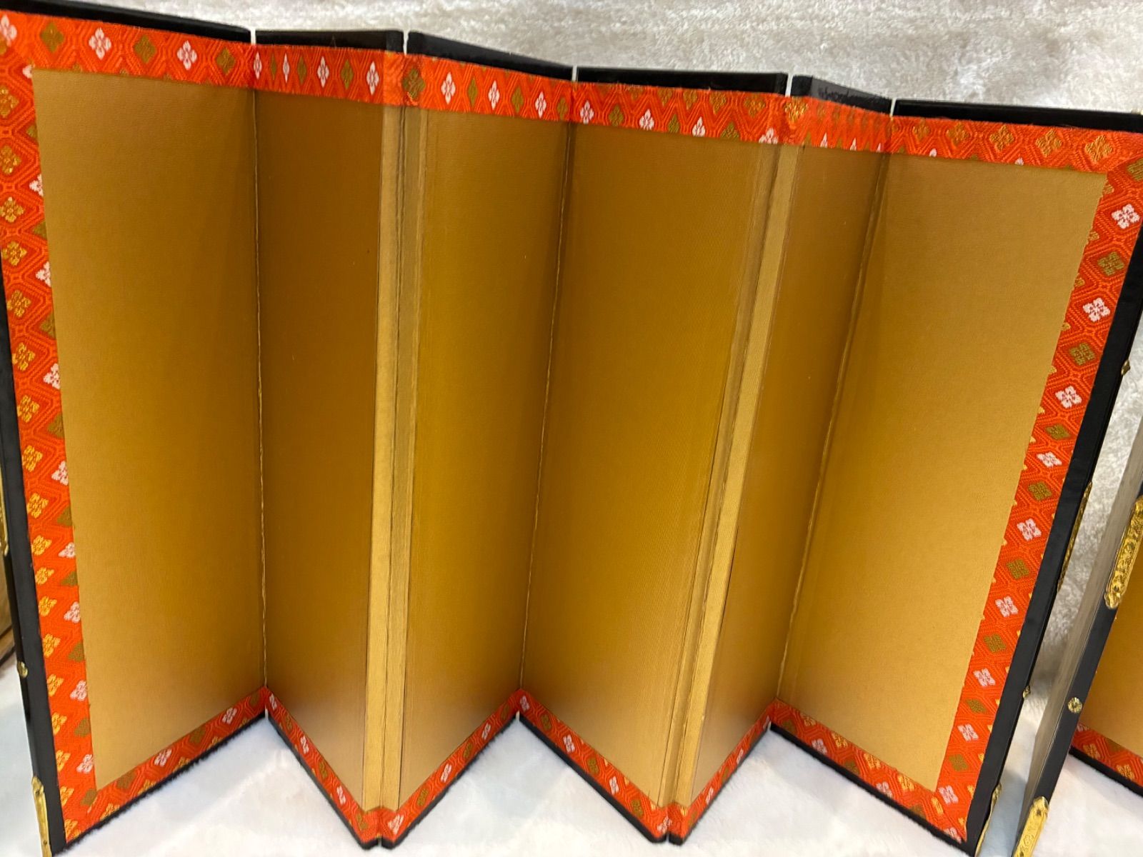 金屏風 六曲一双