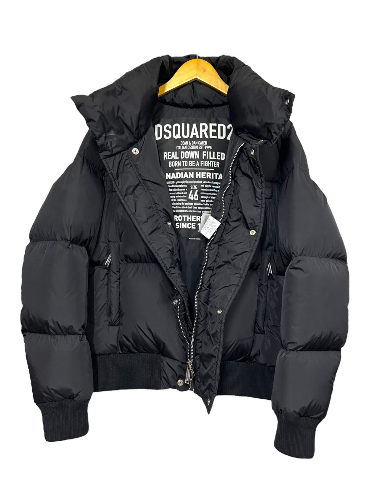 DSQUARED2 (ディースクエアード) Neck Logo Black Down Jacket ダウン