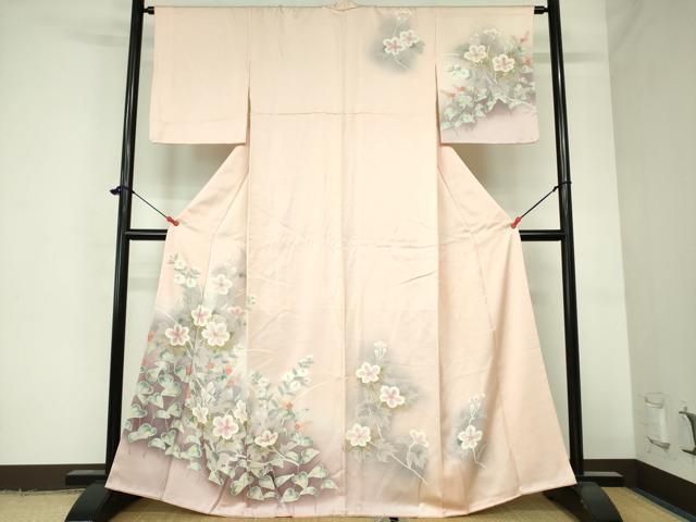 新品 百合 着物 正絹“貴女を照らす素敵な和モダン”仕付け糸付 訪問着