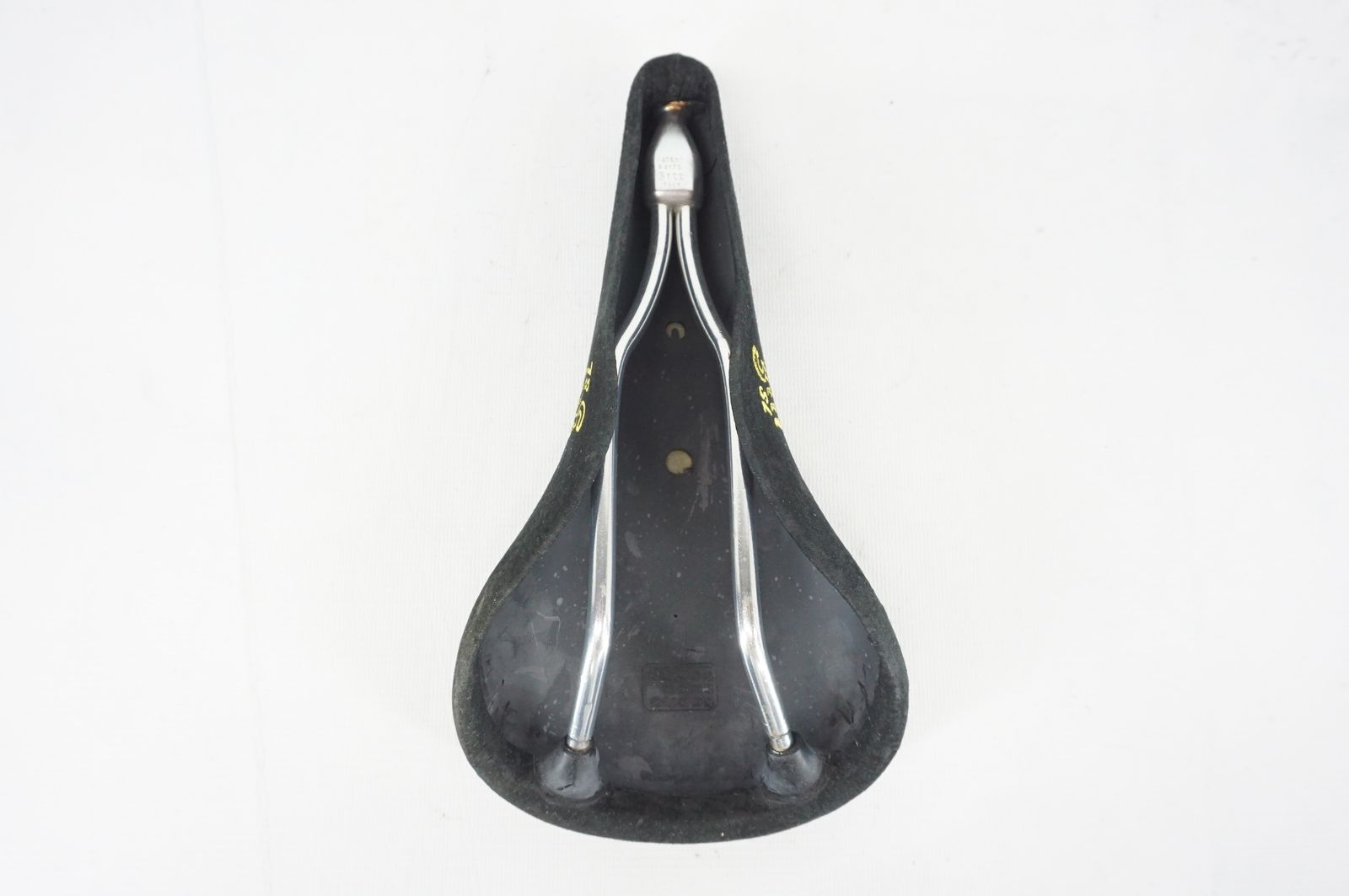 3TTT スリーティー SL サドル バイチャリ阪急塚口店 LAWEED_CL