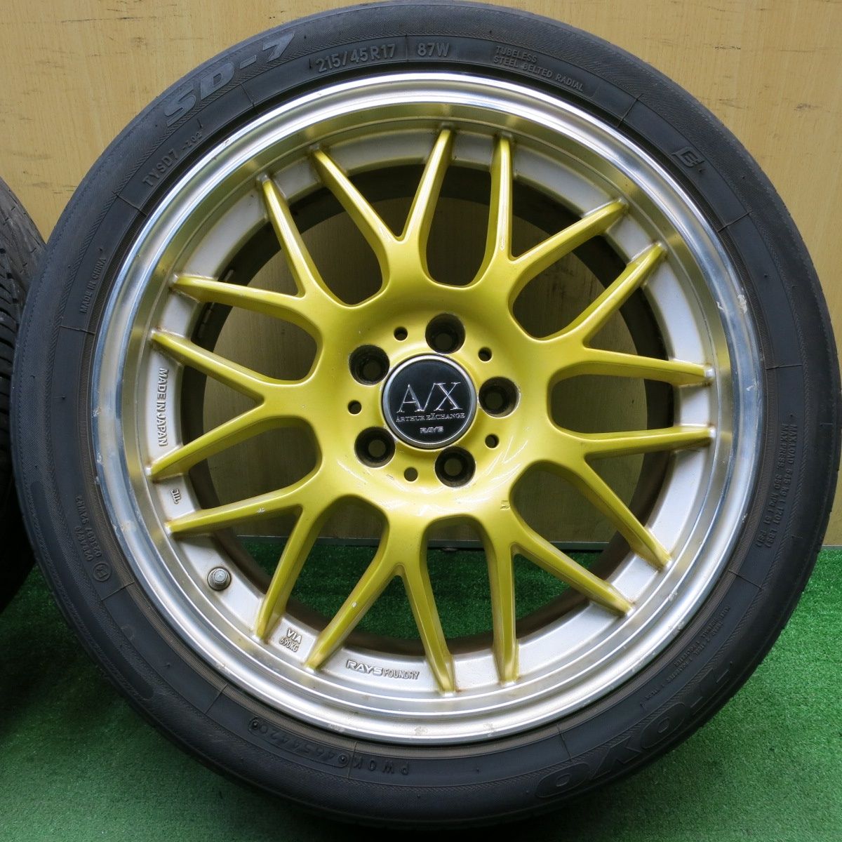 バリ溝 9分 プリウス 等 RAYS A X ARTHUR EXCHANGE MM-X 215 45R17 トーヨー SD-7 自家塗装品 17インチ PCD100 5H 5053106HAノ