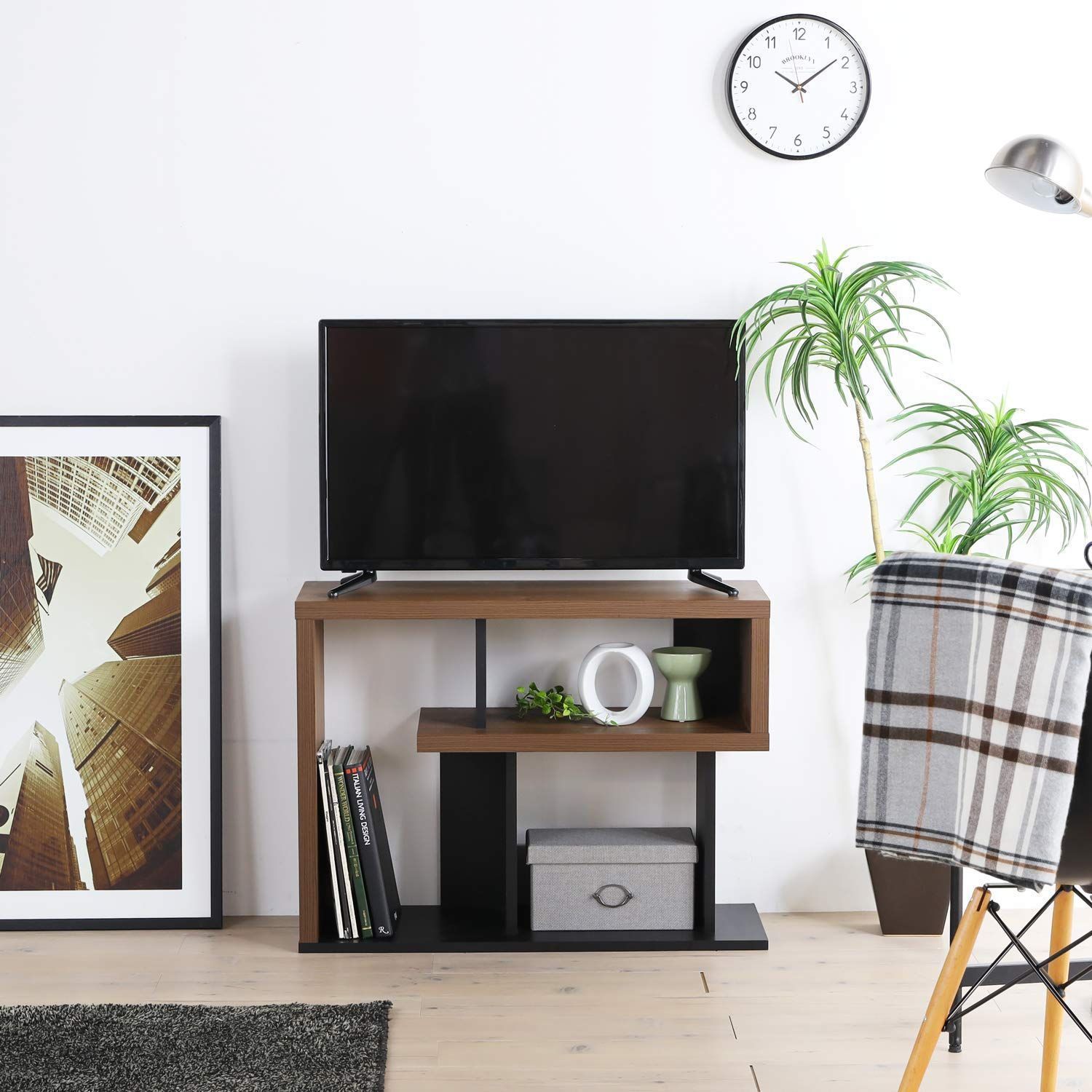 ローボード ユニークで無駄のないデザイン 縦でも横でも使える テレビ台