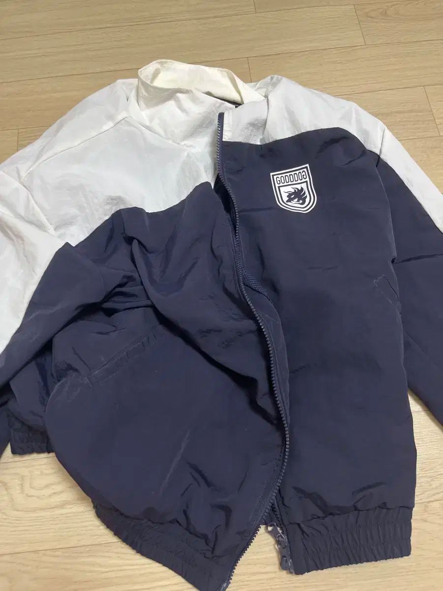 アピアランス スプレマシー ゴッドドッグ 防風ジャンパー 販売