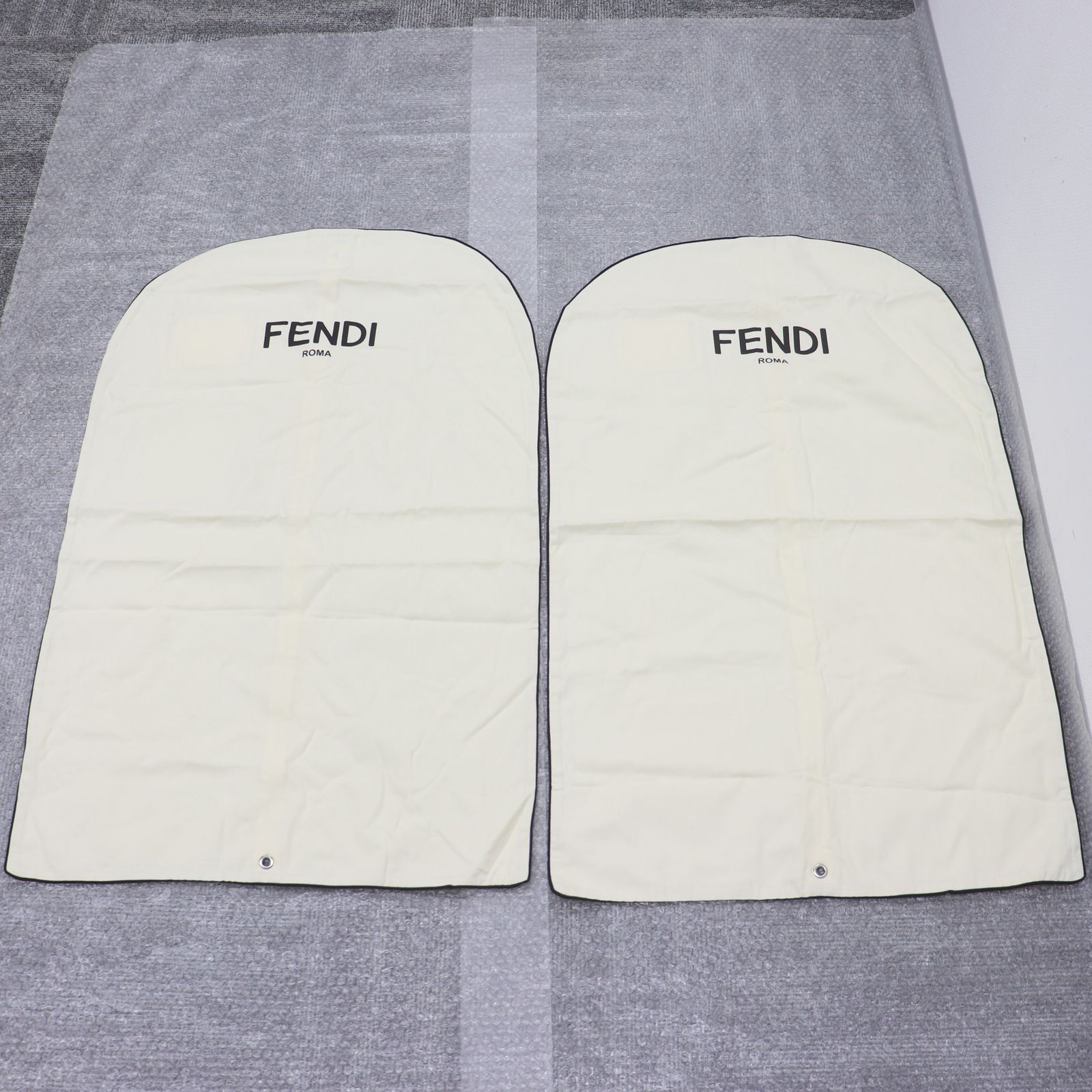 ITHGHQ2AQOMW 美品 FENDI フェンディ ガーメントカバー スーツ ITHGHQ2AQOMW 美品 FENDI フェンディ ガーメントカバー スーツ