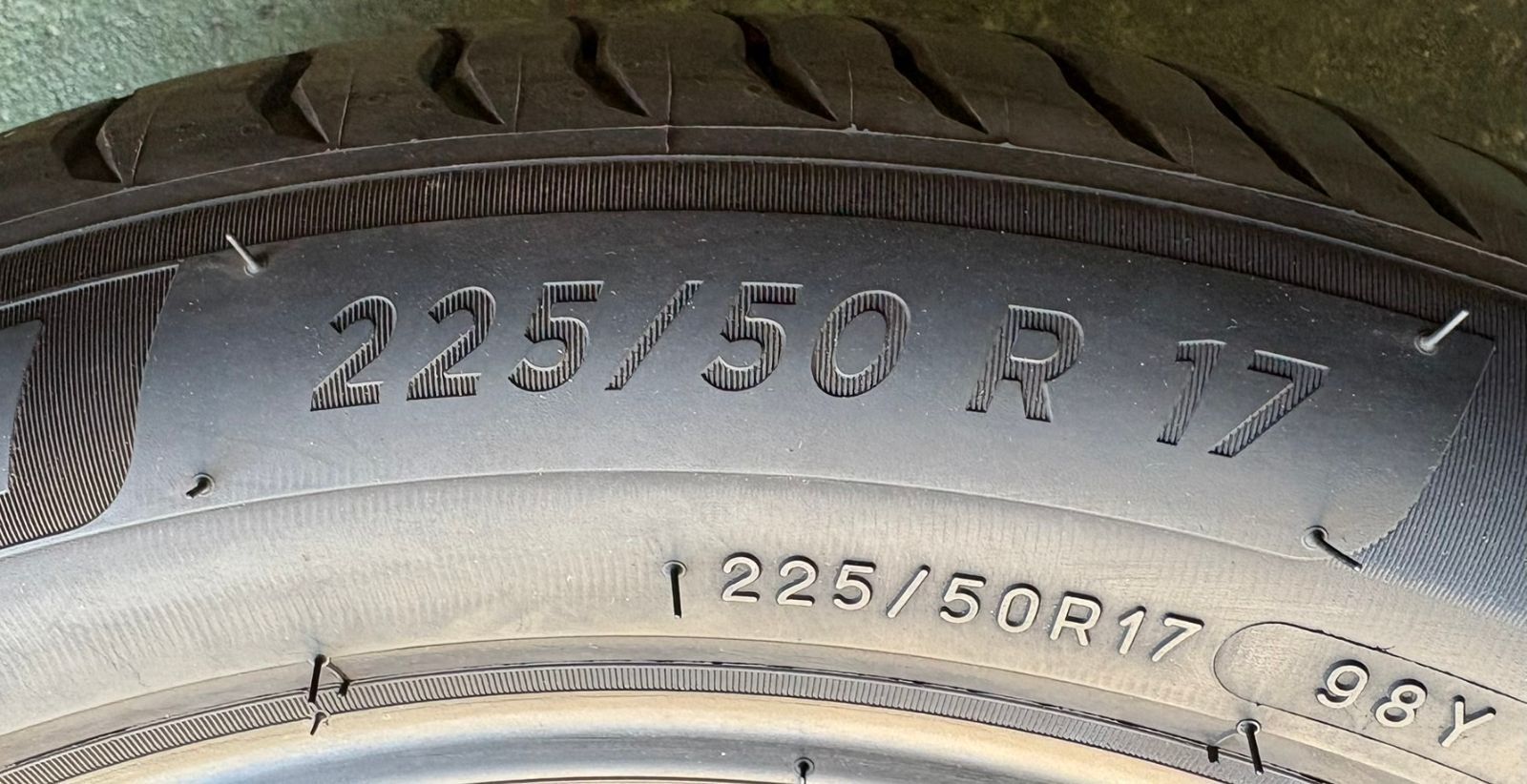 送料込 製造 溝6.5分山 MICHELIN PRIMACY4 2本 225 50R17 ASP3252