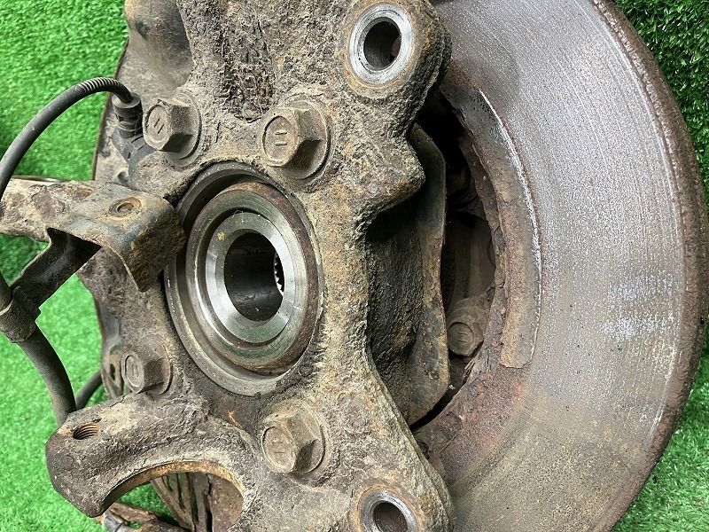 右フロントナックルハブ DX