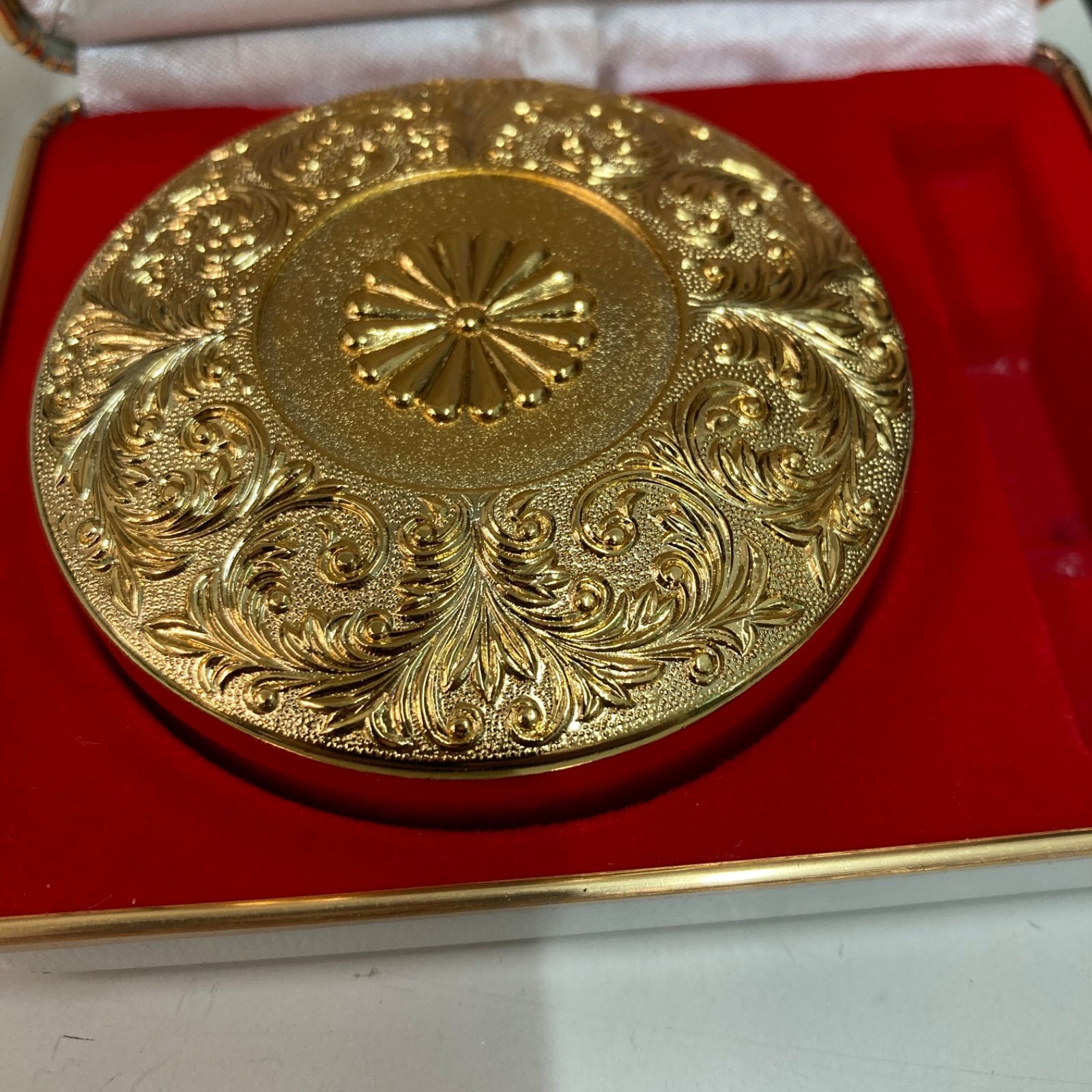 未使用 叙勲記念 朱肉ケース,朱肉入れ 24KGP刻印 ネーム刻印あり 未