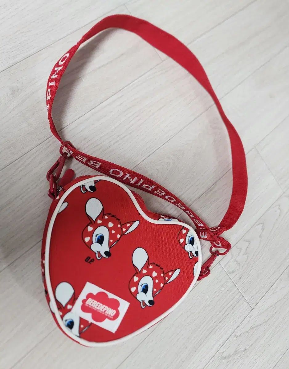 BEBE DE PINO ベベデピノ Bag 赤 ショルダーバッグ