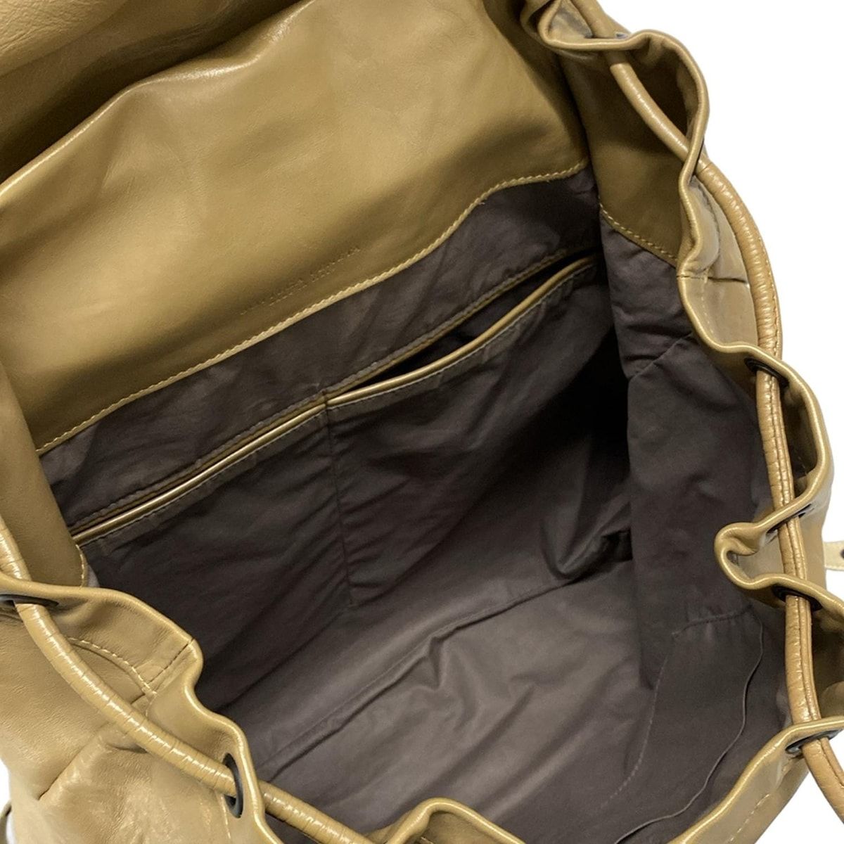 イントレチャート ベージュ