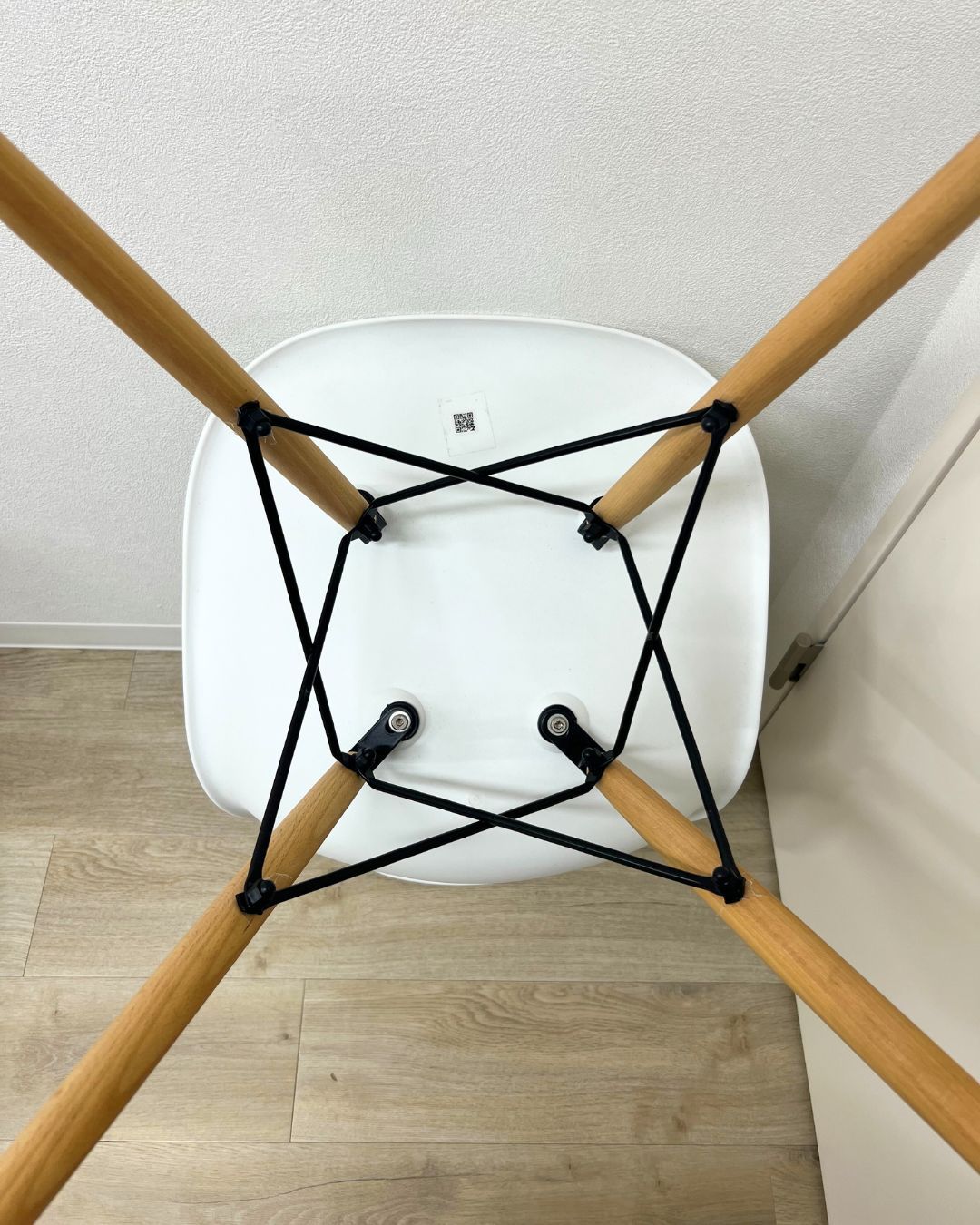 モデルルーム イームズチェア