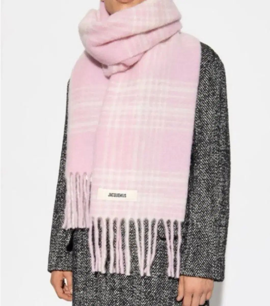 jacquemus ジャックムス アルパカ マフラー ベージュ マフラー | JACQUEMUS (Women)/ジャックムス | 三越伊勢丹
