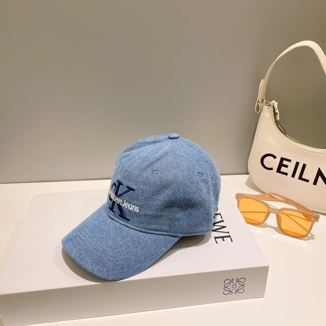 新品 カルバンクライン Calvin Klein  ベースボールキャップ　 男女兼用