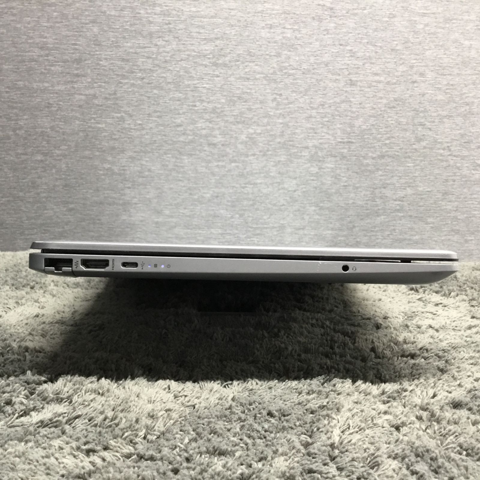 ノートパソコン