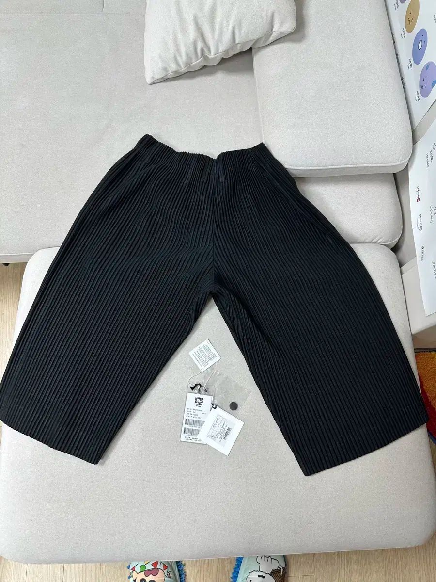 HOMME PLISSÉ オムプリッセ プリーツ パンツ ブラック