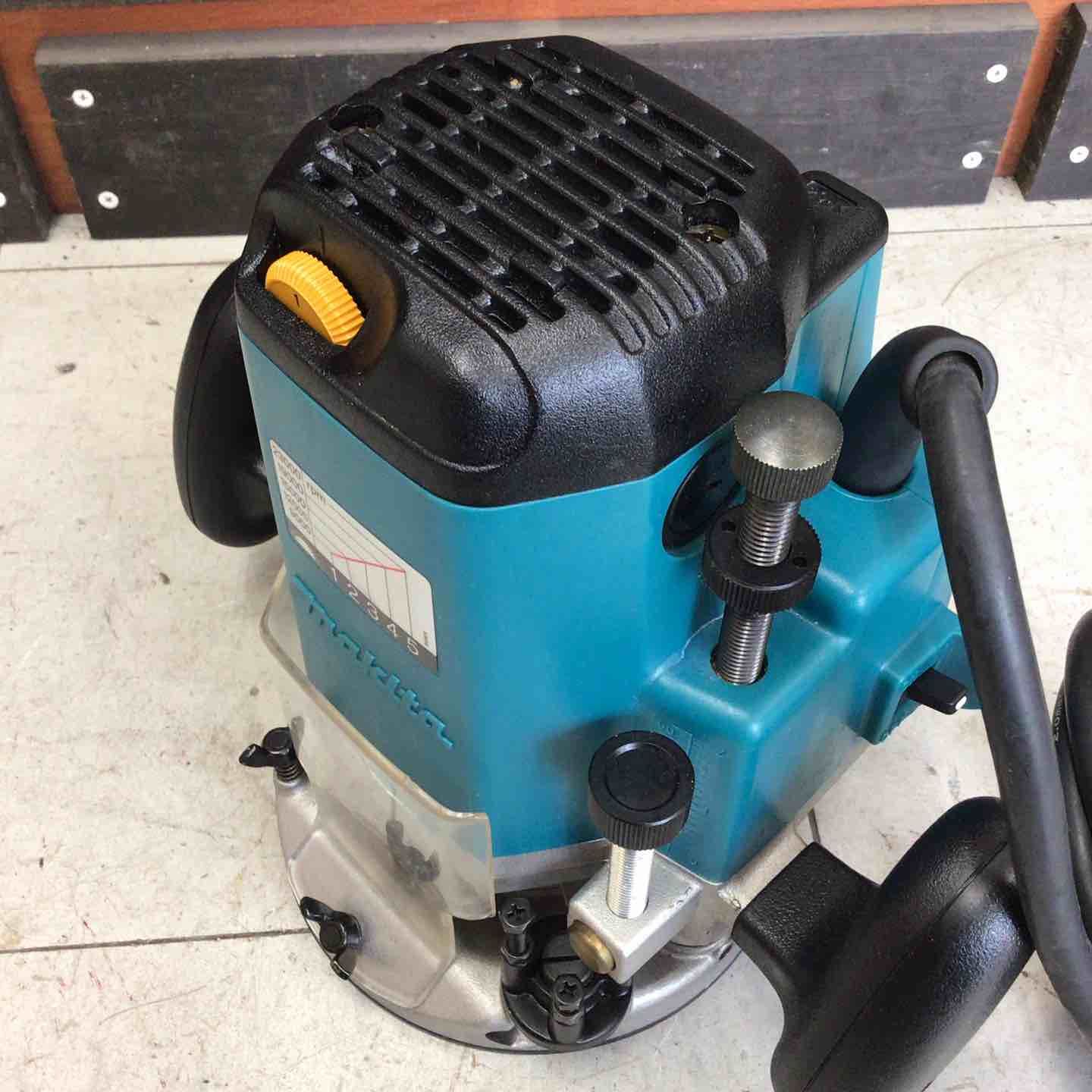 中古品】 マキタ/makita 電子ルータ 3612C 【鴻巣店】 大人気，正規品