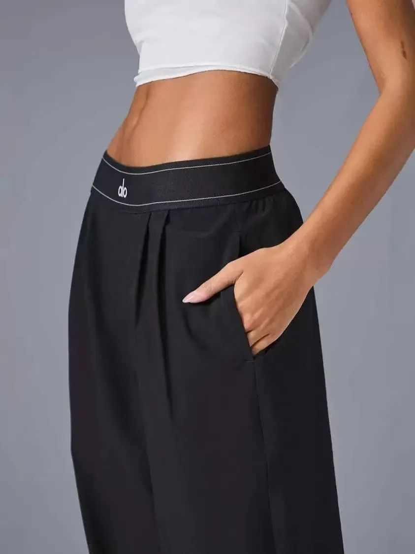 新品 Alo Yoga パンツ ボトム トラウザー アローヨガ ブラック