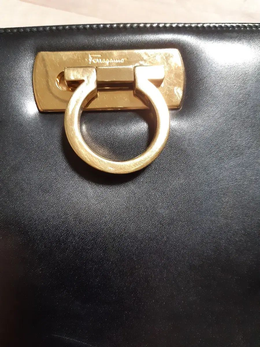 ブラック チェーンバッグ