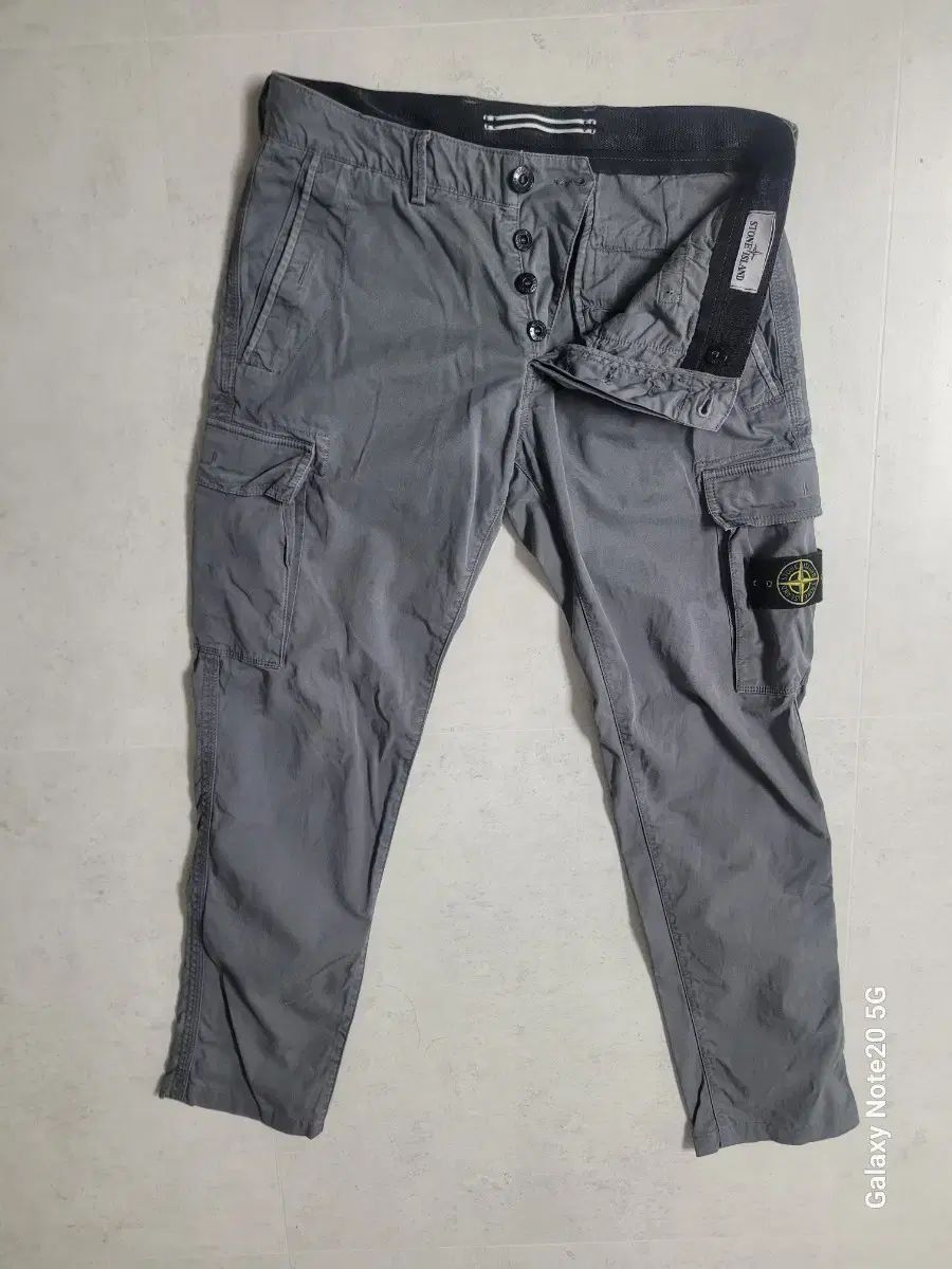 メンズ STONE ISLAND(ストーンアイランド) ワークウェア カーゴパンツ