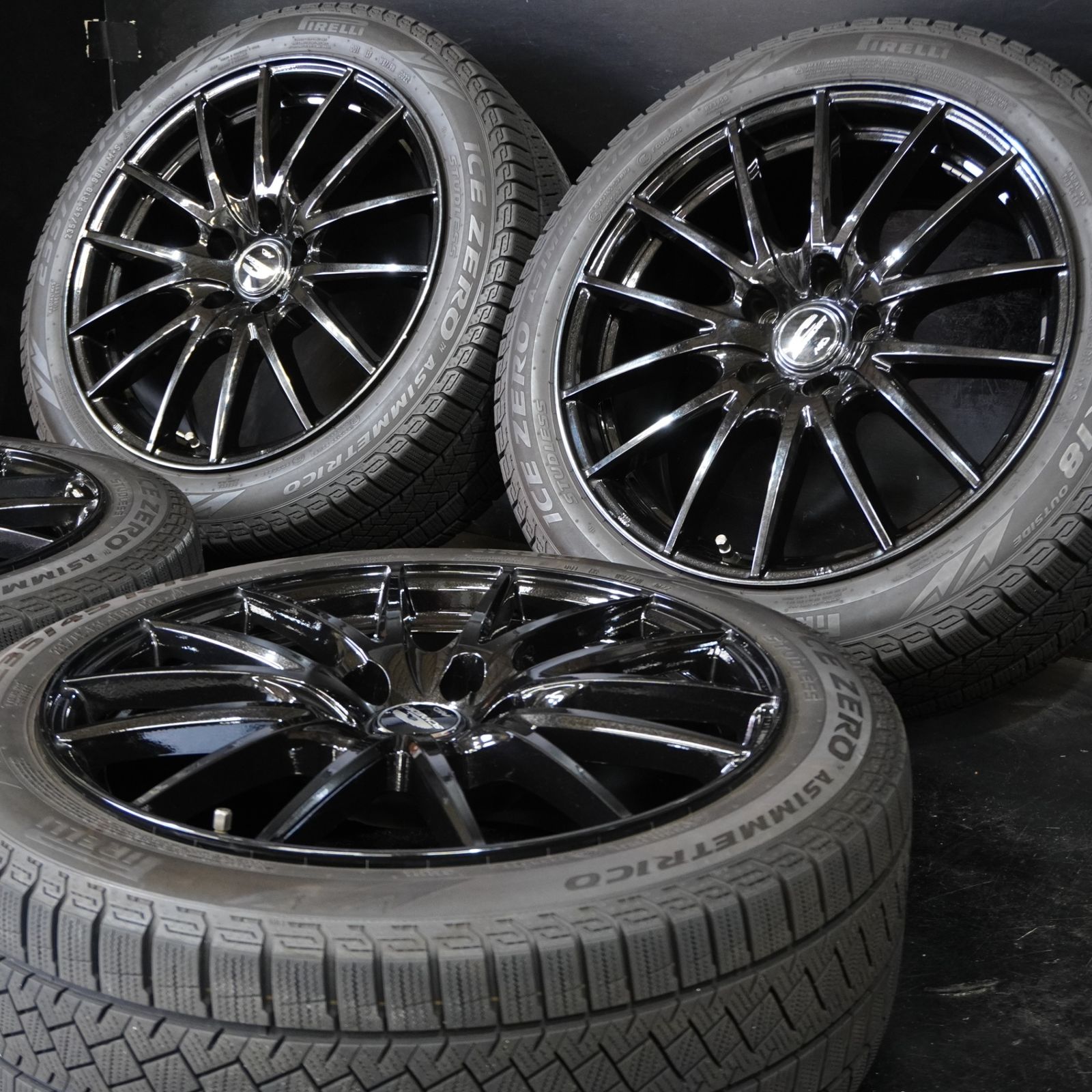 22年製 ピレリ アイスゼロアシンメトリコ シュナイダー 235 45R18 8J 42 114.3 5H 4本 スタッドレス クラウン マークX カムリ GS等