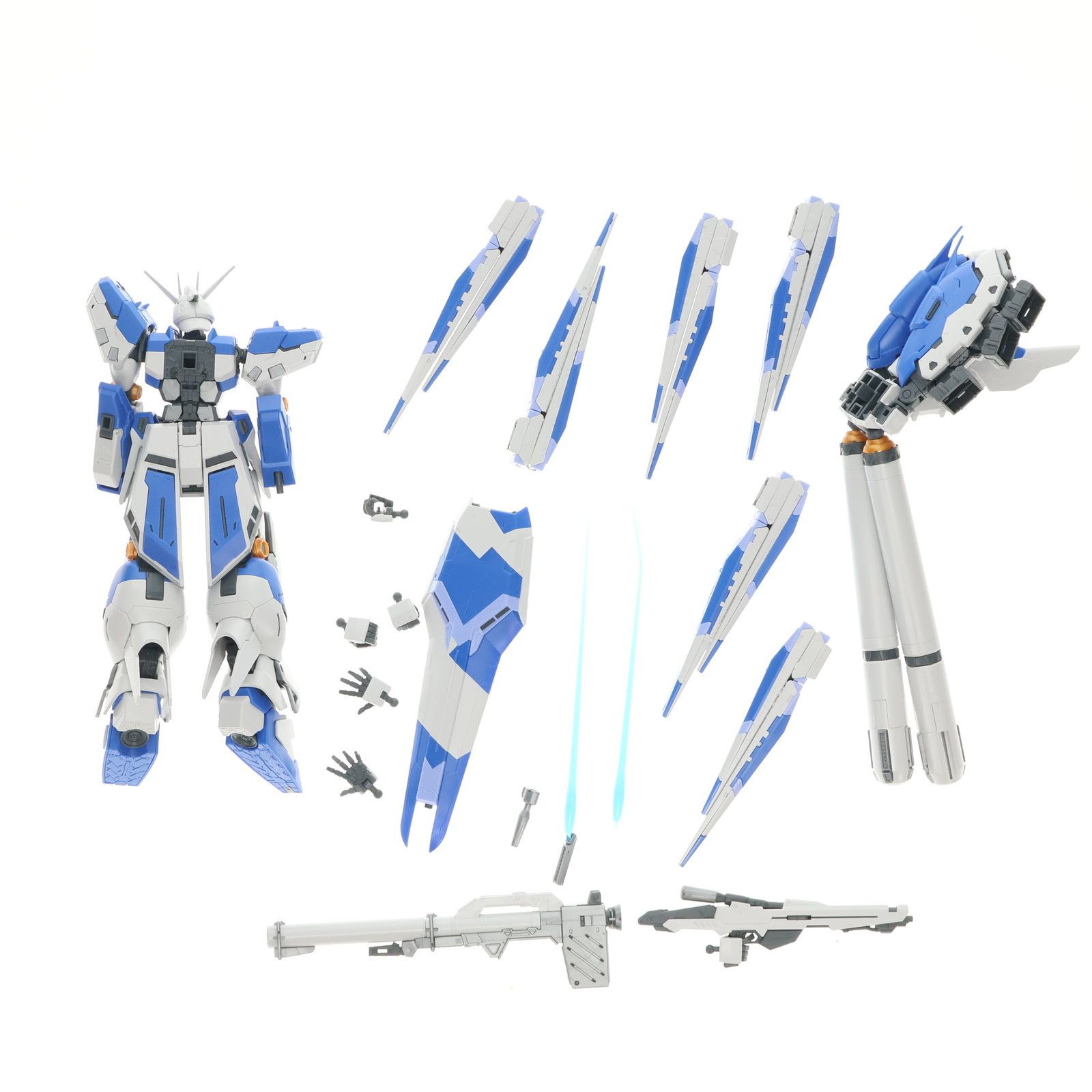 BANDAI - (再販) RG 1/144 Hi-νガンダム 機動戦士ガンダム 逆襲のシャア ベルトーチカ・チルドレン プラモデル(2555540) バンダイスピリッツ 再販) RG 1/144 Hi-νガンダム 機動戦士ガンダム 逆襲のシャア