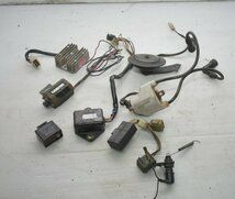 併売 ヤマハ RZ250 4L3-062*** CDI レギュレーター リレー