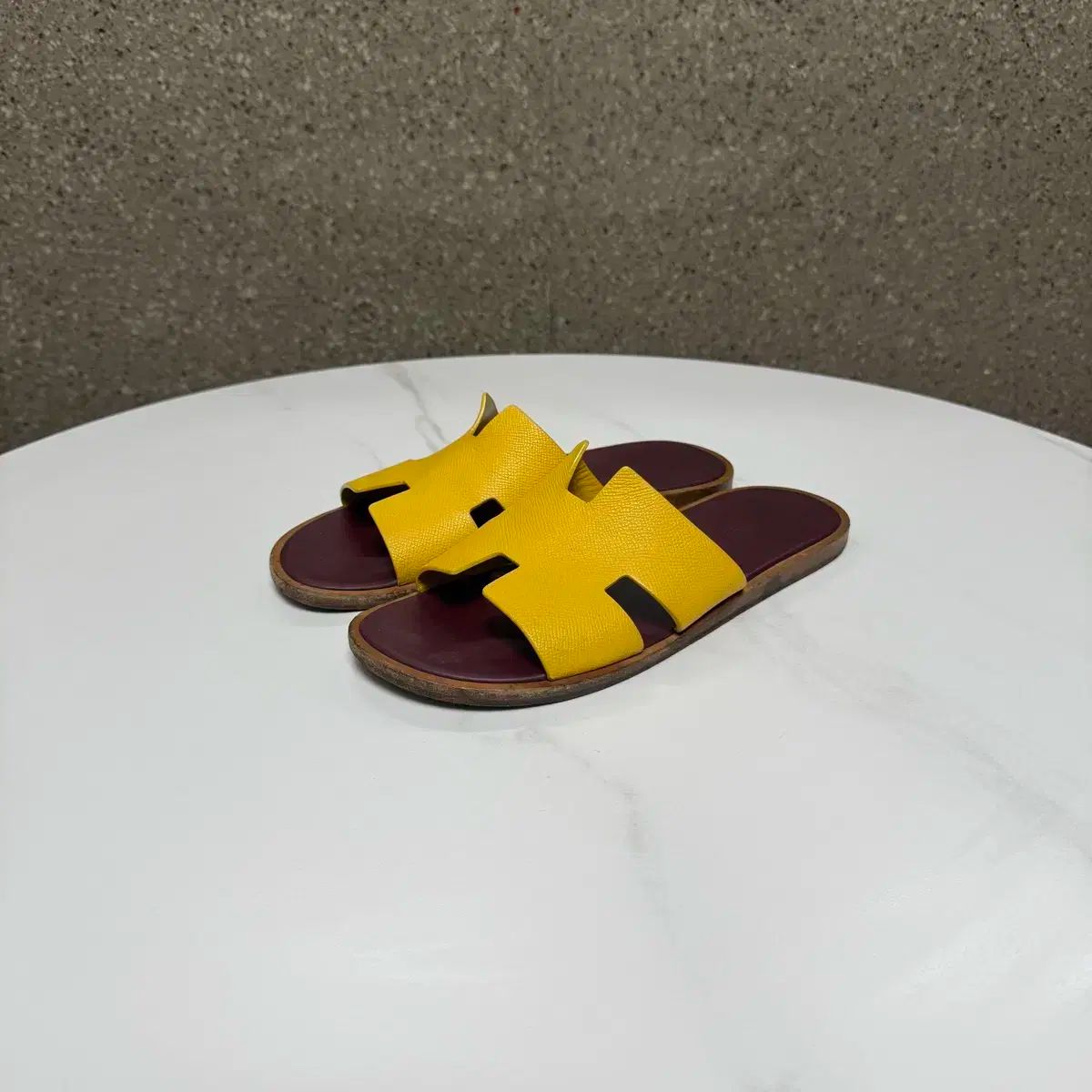 42サイズ Hermes エルメス イズミール イエロー サンダル スリッパ