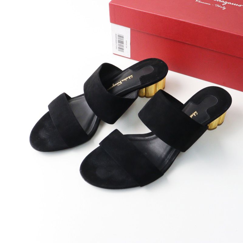 サルヴァトーレフェラガモ Salvatore Ferragamo フラワーヒール