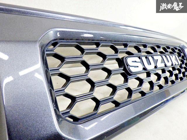 スズキ　ジムニーシエラ　JB74W　純正オプション　フロントグリル キレイ！】スズキ 純正オプション JB64W ジムニー JB74W