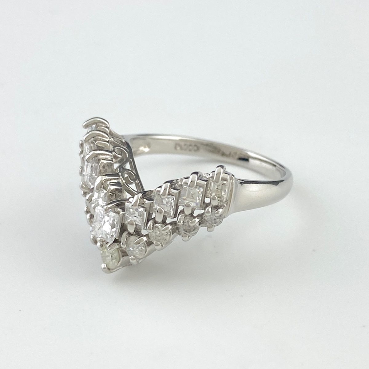 在庫一掃】 メレダイヤ デザインリング プラチナ 指輪 リング 12.5号  