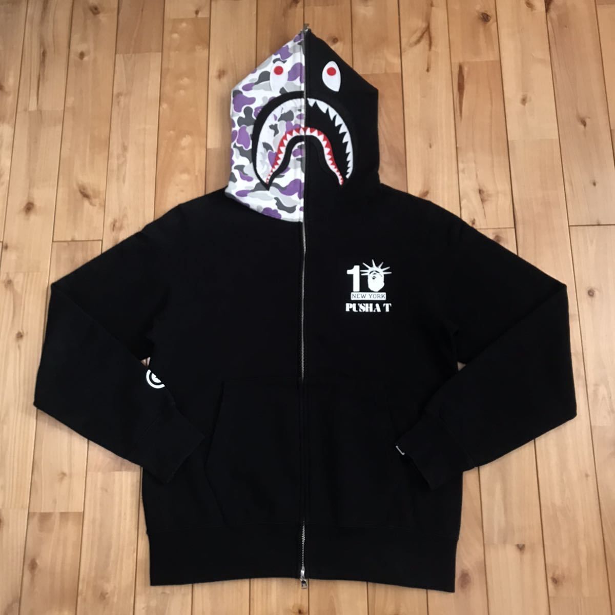 BAPE ニューヨーク10周年記念 シャークパーカー PUSHA Tモデル - メルカリ 