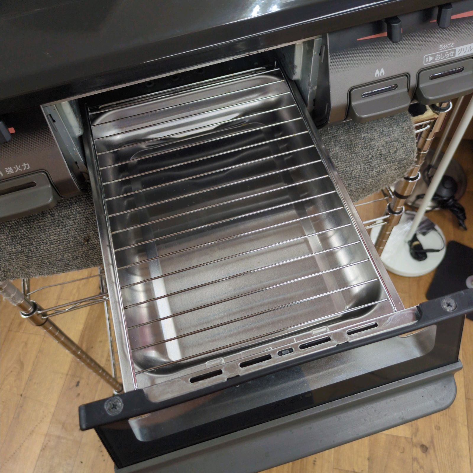 J204 グリル内使用感 2020年製 Rinnai LPガスコンロ 水無し片面焼きグリル