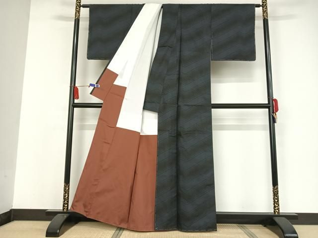 平和屋着物○本場大島紬 一元7マルキ 変わり縞 正絹 逸品 AAAW4071np  