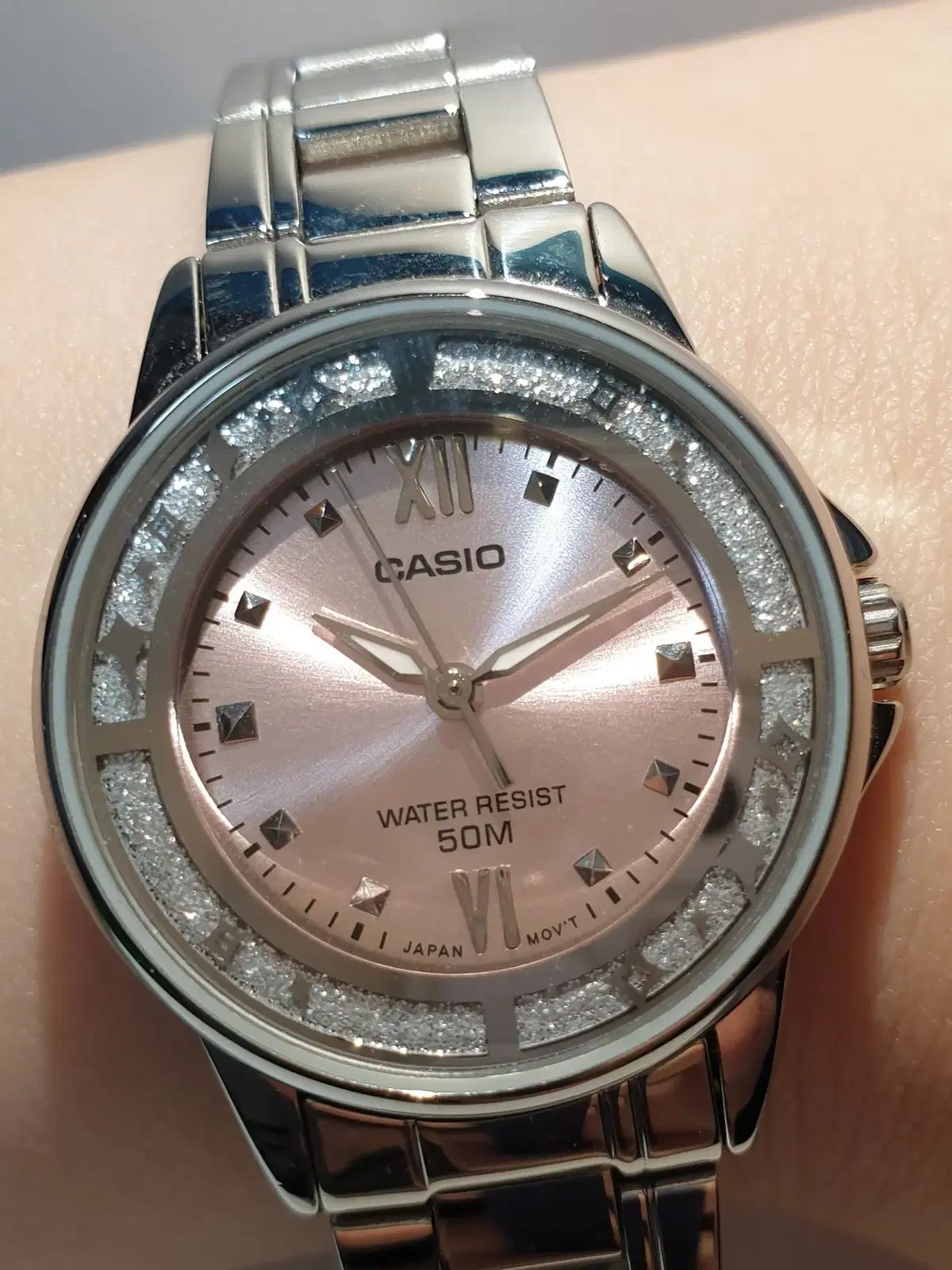 【雷市場（ポンジャン）商品韓国直送】CASIO(カシオ) 女性 ピンク シルバー メタルウォッチ LTP ー 1391D 4A 人気・おすすめ｜使いやすい・旅行におすすめ 品質保証 全国発送 正規品・日本国内発送・安心保証付き