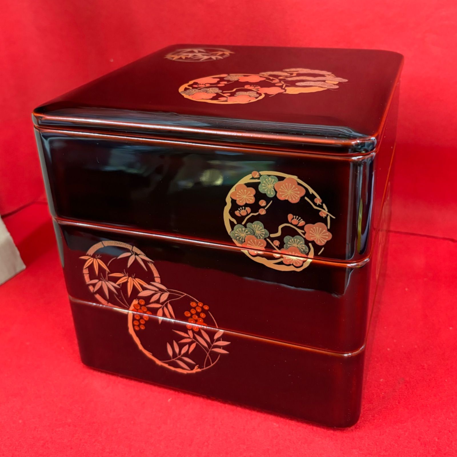 三段重 6.5寸 木製 本漆塗り 松竹梅 溜内朱 花丸 蒔絵 重箱 おせち 品 箱入り zz