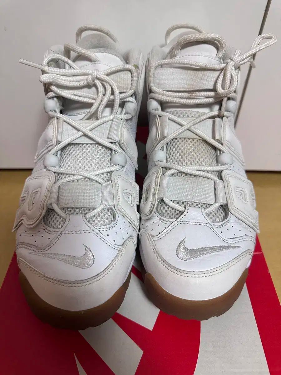 エア・モア・アップテンポ