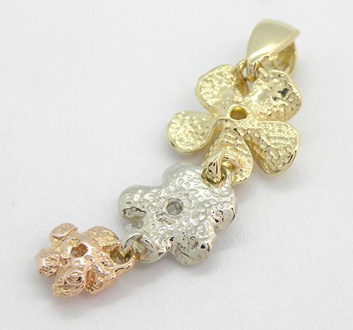 ハワイアンジュエリー ペンダントトップ プルメリア スリーカラー