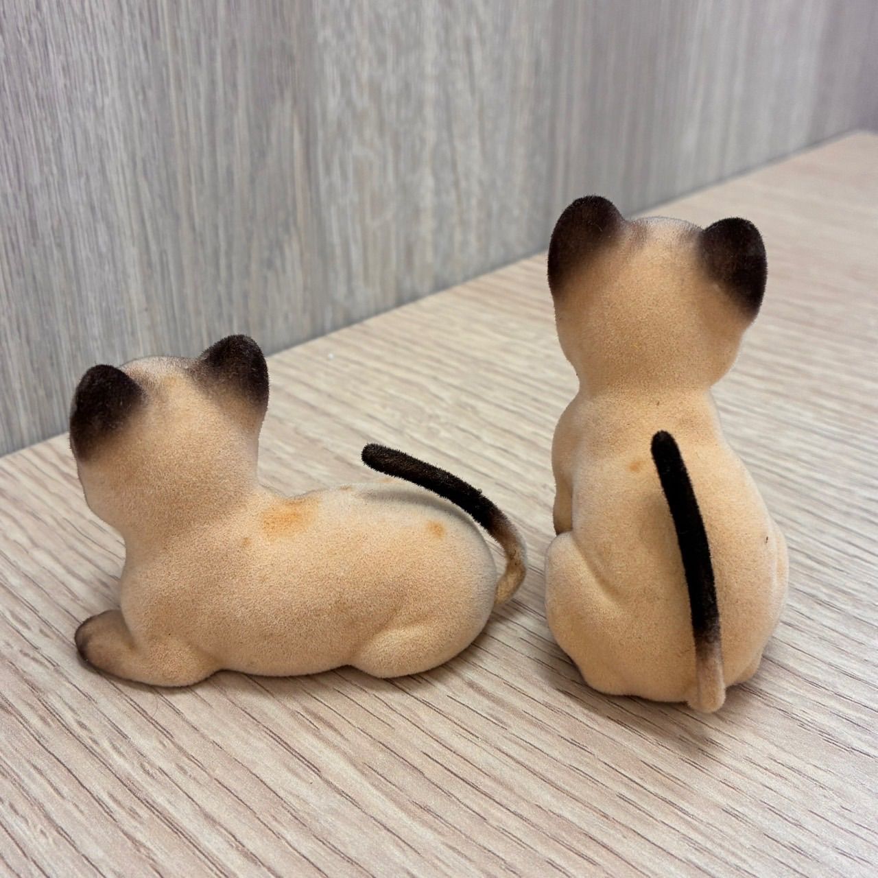 激レア 非売品 置き物 二匹の猫とバスケット フラワーベース 小物入れ SE011928 高さ約