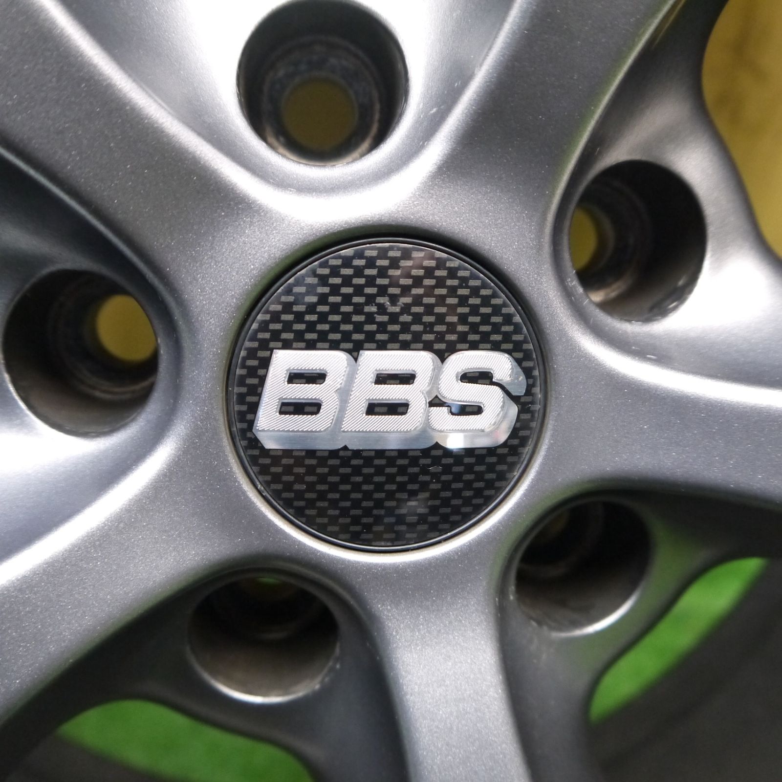 バリ溝！22年！9分☆BBS SR014 235/45R18 スタッドレス ヨコハマ 