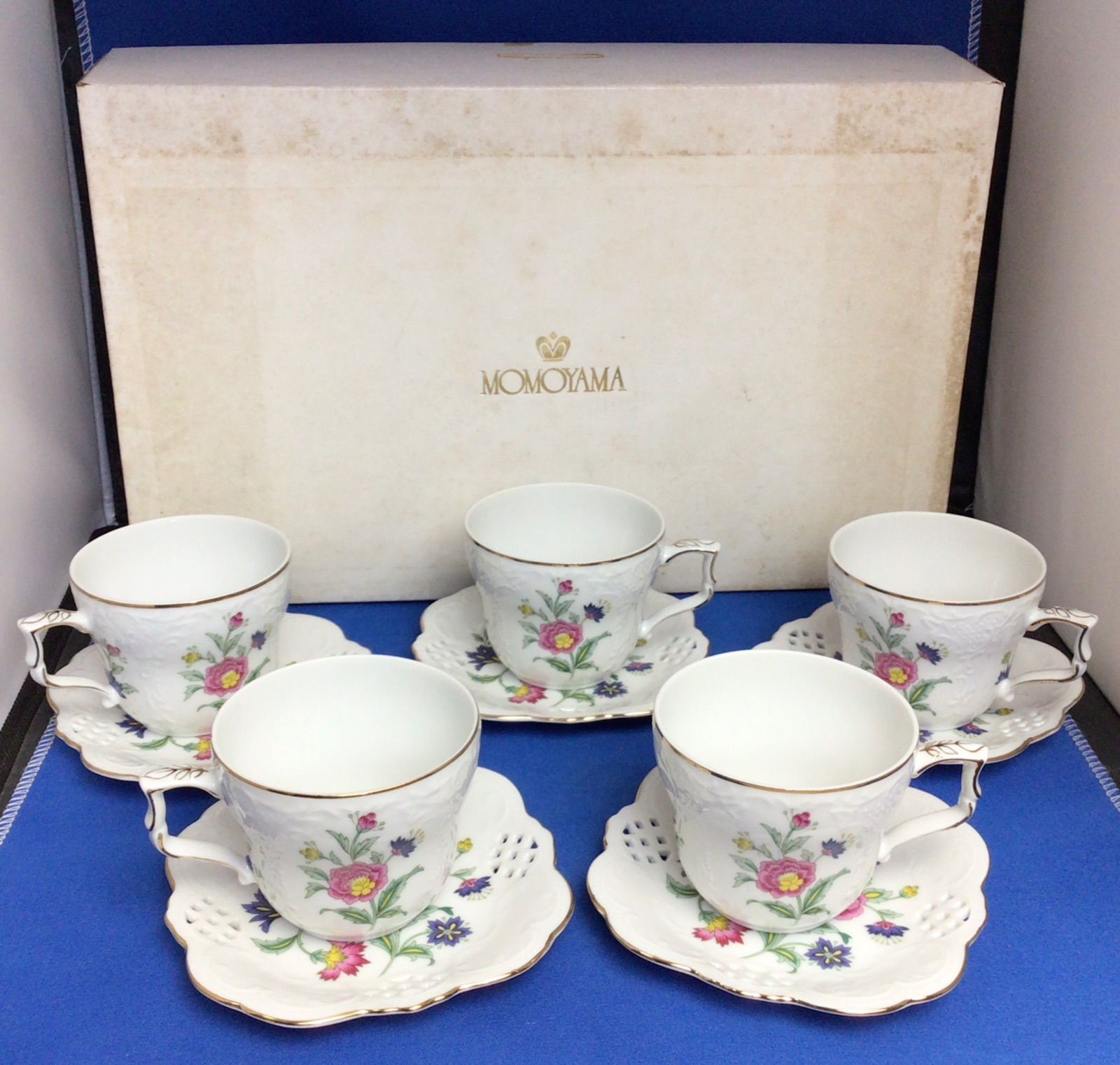 桃山陶器 MOMOYAMA カップ&ソーサー 5客 花柄 - メルカリ