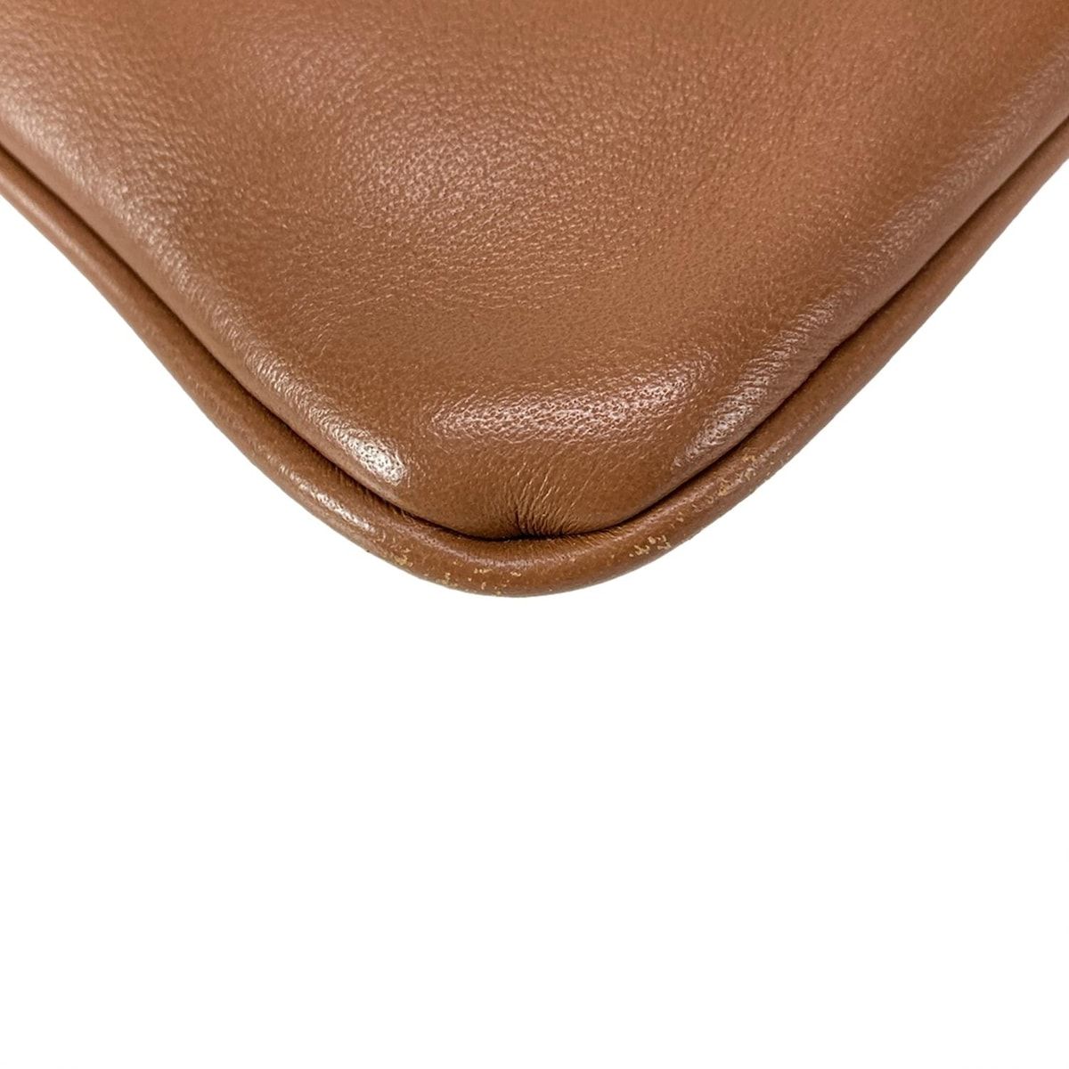 セリーヌ　ブラウンレザーポーチ 約16.5cm x 13cm CELINE ブラウンレザーポーチ