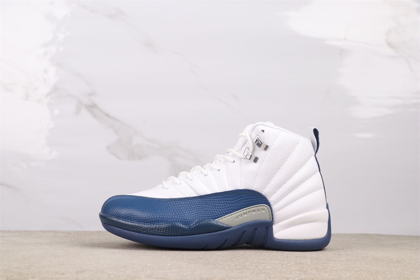 今日特価】Air Jordan エアジョーダン aj12 AJ12 エアジョーダン