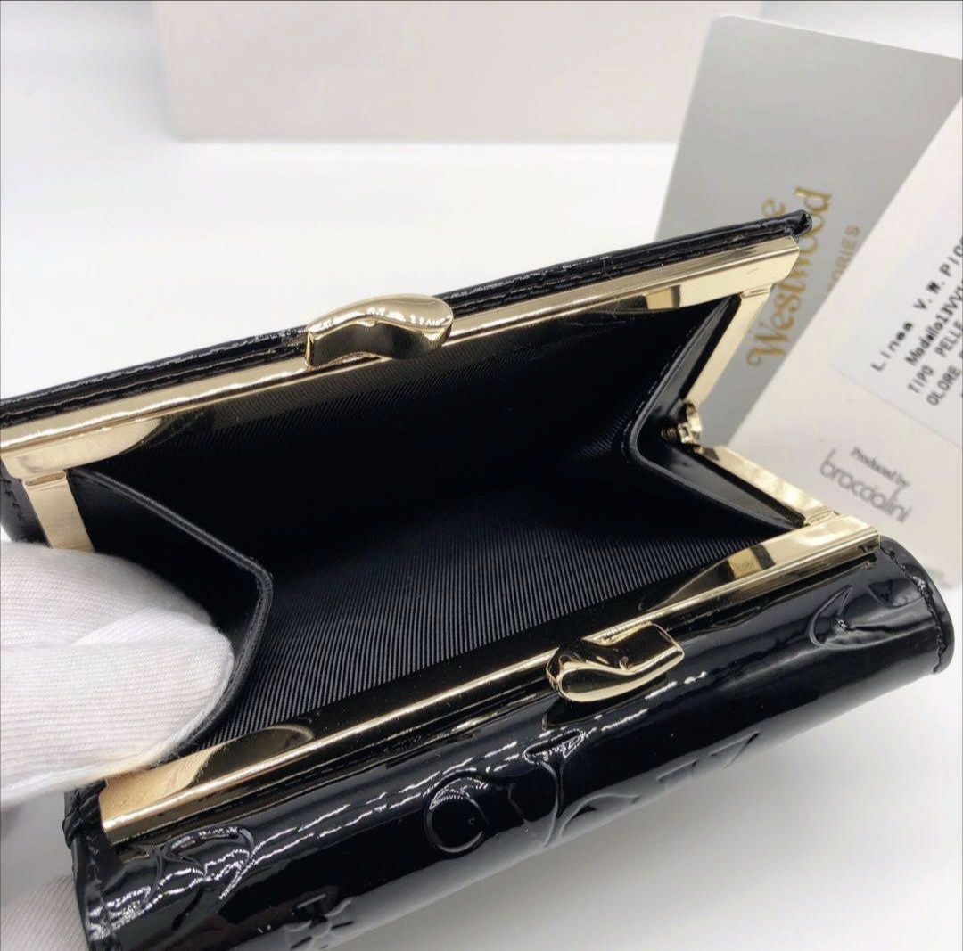 新品 Vivienne Westwood エナメル ブラック 三折財布 A4J6