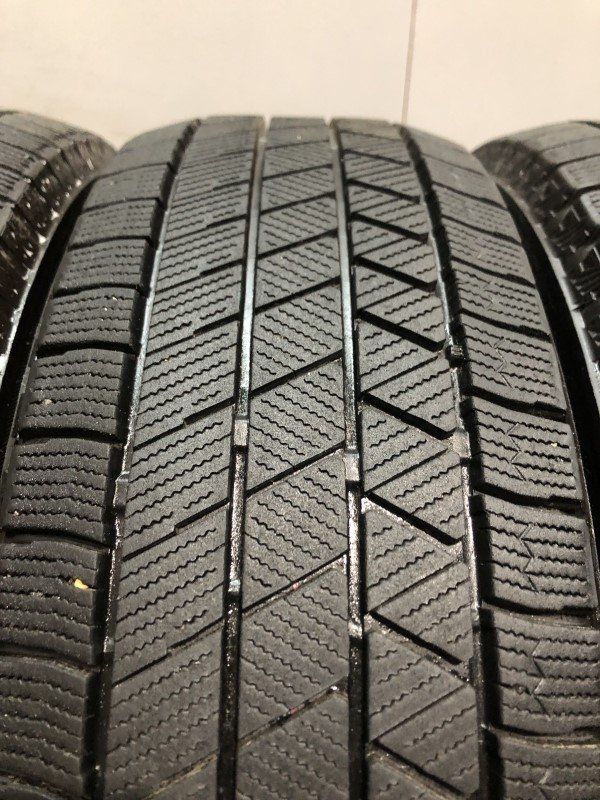 BRIDGESTONE BLIZZAK VRX3 195/65R15 15インチ スタッドレス 4本 21年