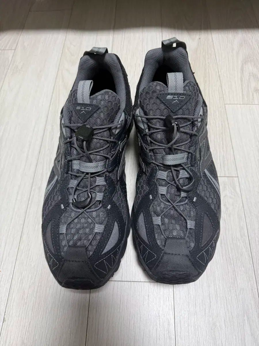 【雷市場（ポンジャン）商品韓国直送】 New Balance(ニューバランス) 610x ファントム マグネット 270